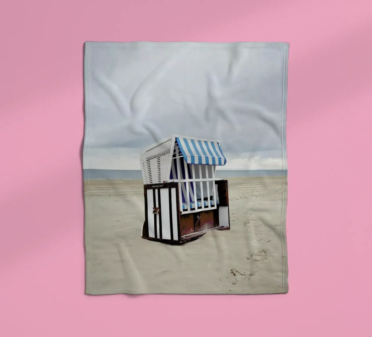 Beach Hut coperta in pile da METROPOLIS