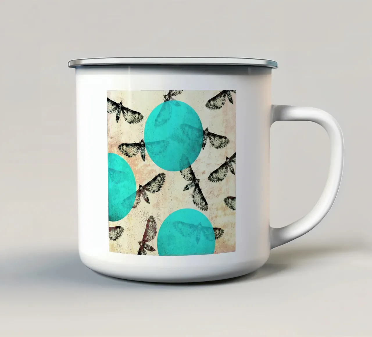 Moths 1 tazza in smalto da Elisabeth Fredriksson