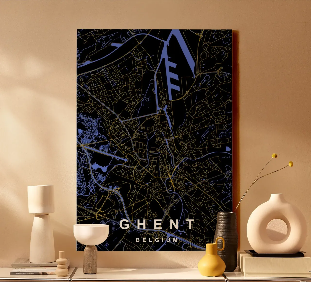 Gand Belgio - Mappa della città in nero e oro tela con Cornice a cassetta da Cartographers Library