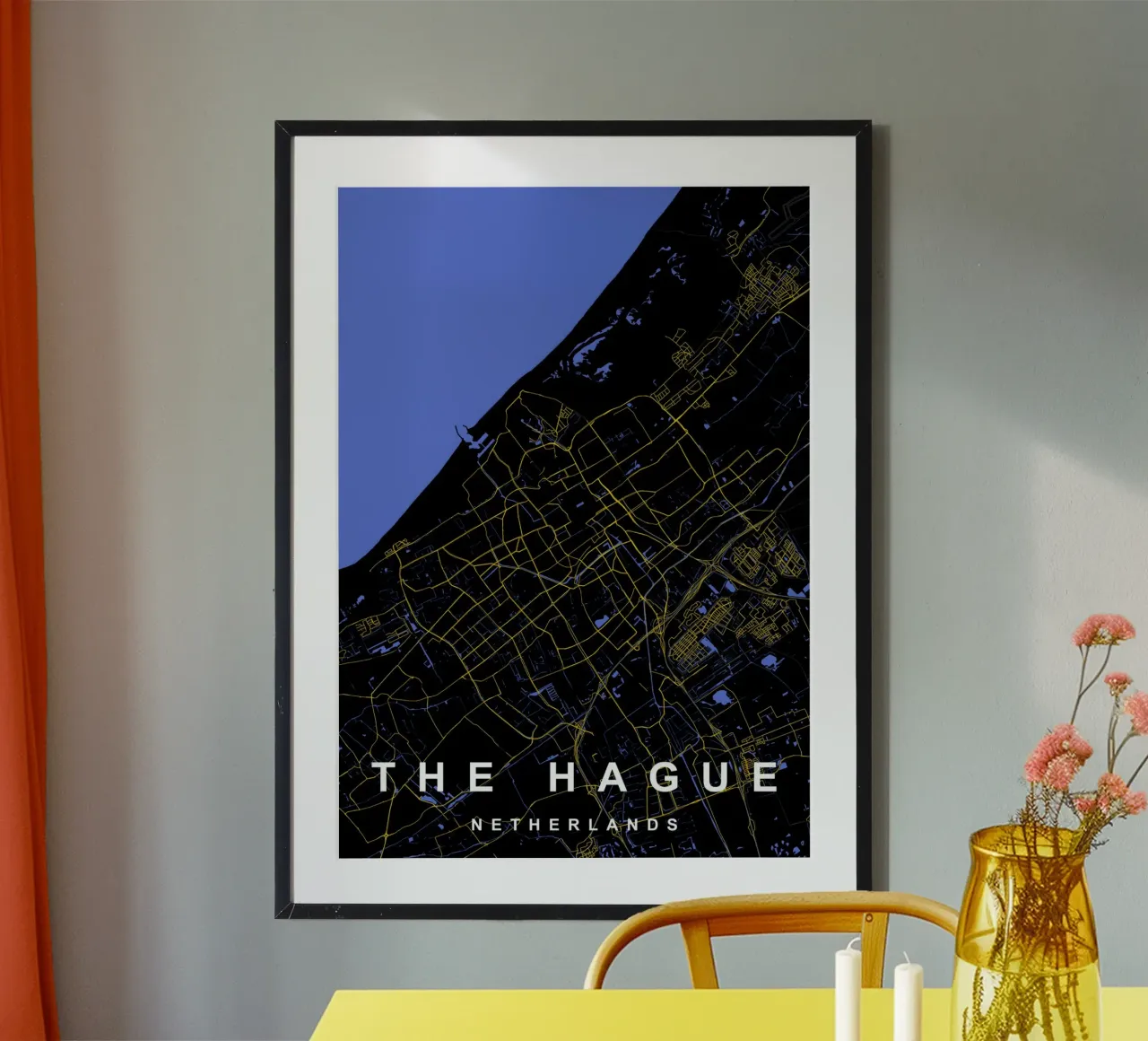 L'Aia - Mappa della città dei Paesi Bassi - Nero e oro poster con telaio in alluminio da Cartographers Library
