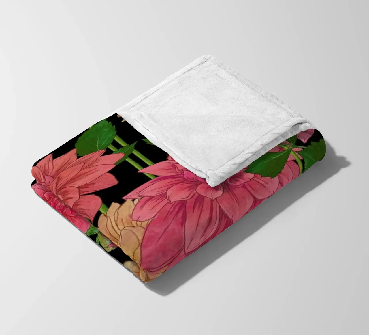 Idyllic Dahlia coperta in pile da Laura Graves