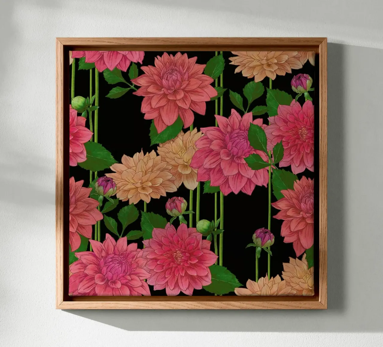 Idyllic Dahlia canvas met Baklijst van Laura Graves