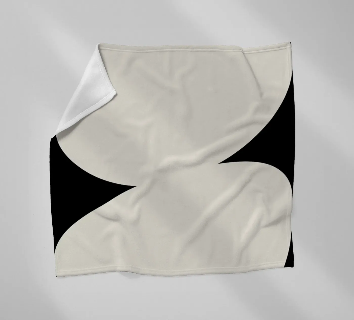 Enveloping Fleecedecke von Graphite