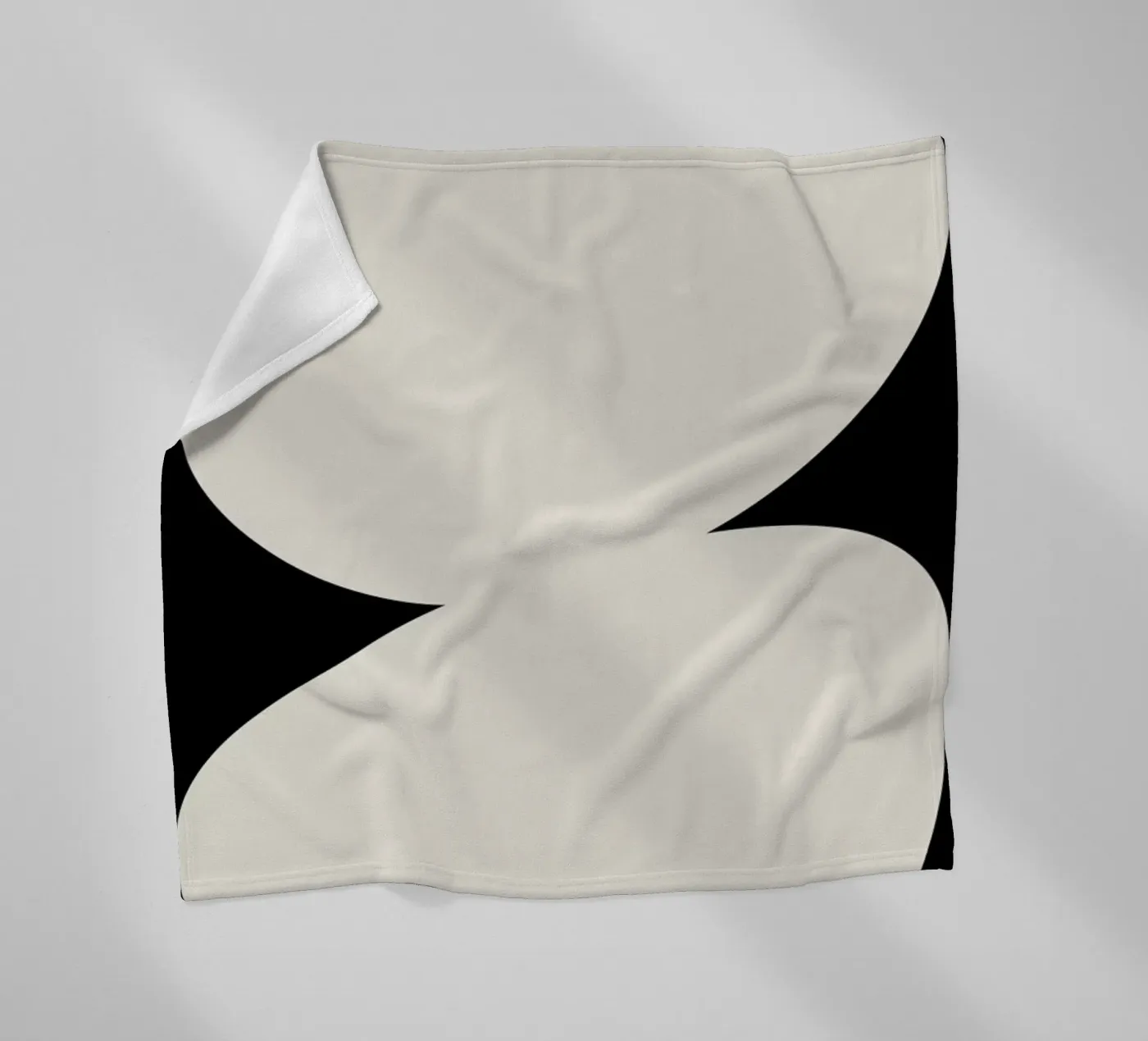 Enveloping Fleecedecke von Graphite