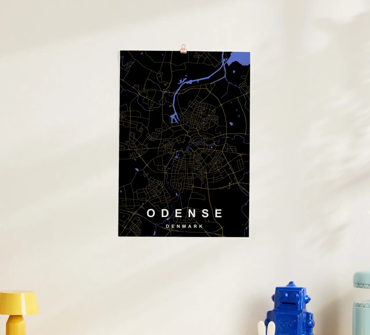 Odense Danimarca - Mappa della città in nero e oro carta hahnemühle da Cartographers Library