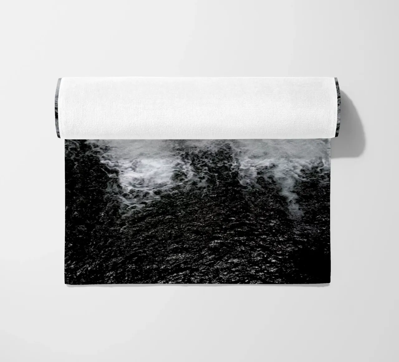 Waterfall a Million Drops of Water telo mare da Studio Nahili