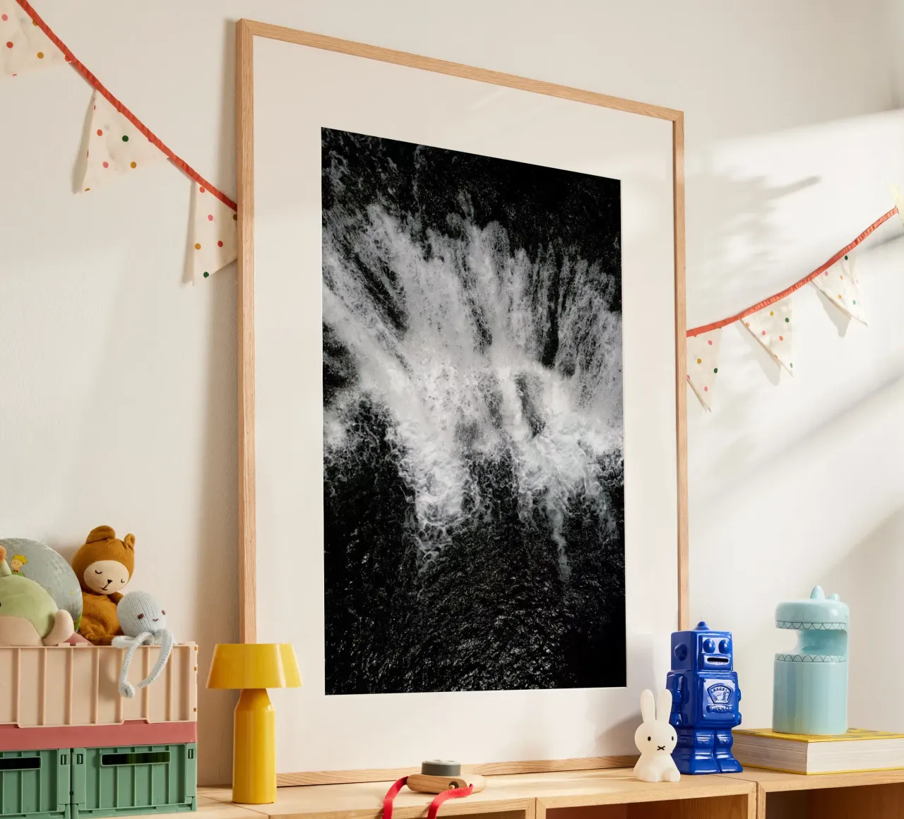 Waterfall a Million Drops of Water poster con telaio in legno da Studio Nahili