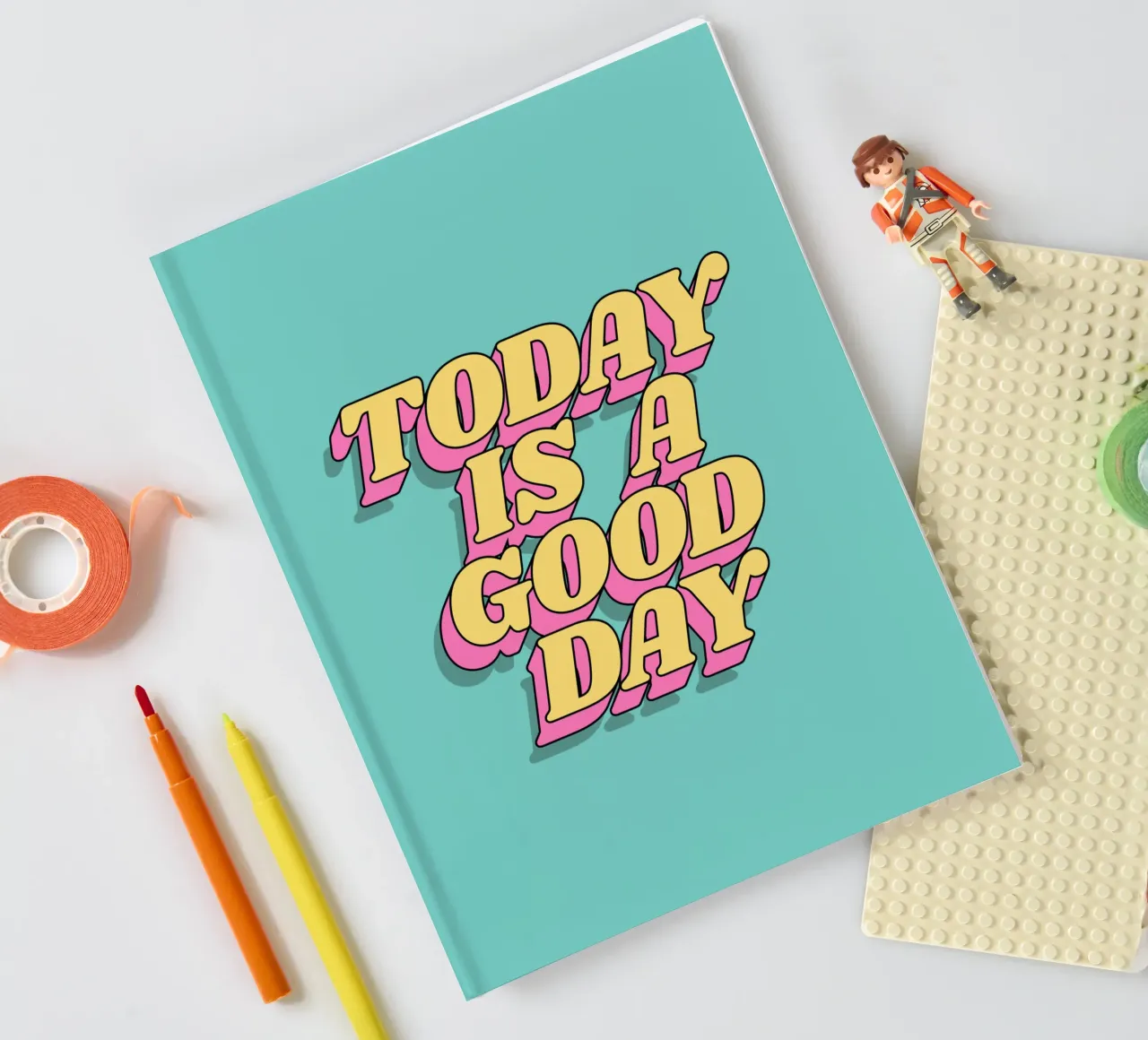 Today is a Good Day Typographie imprimée Jaune Rose Turquoise carnet de notes de THE MOTIVATED TYPE
