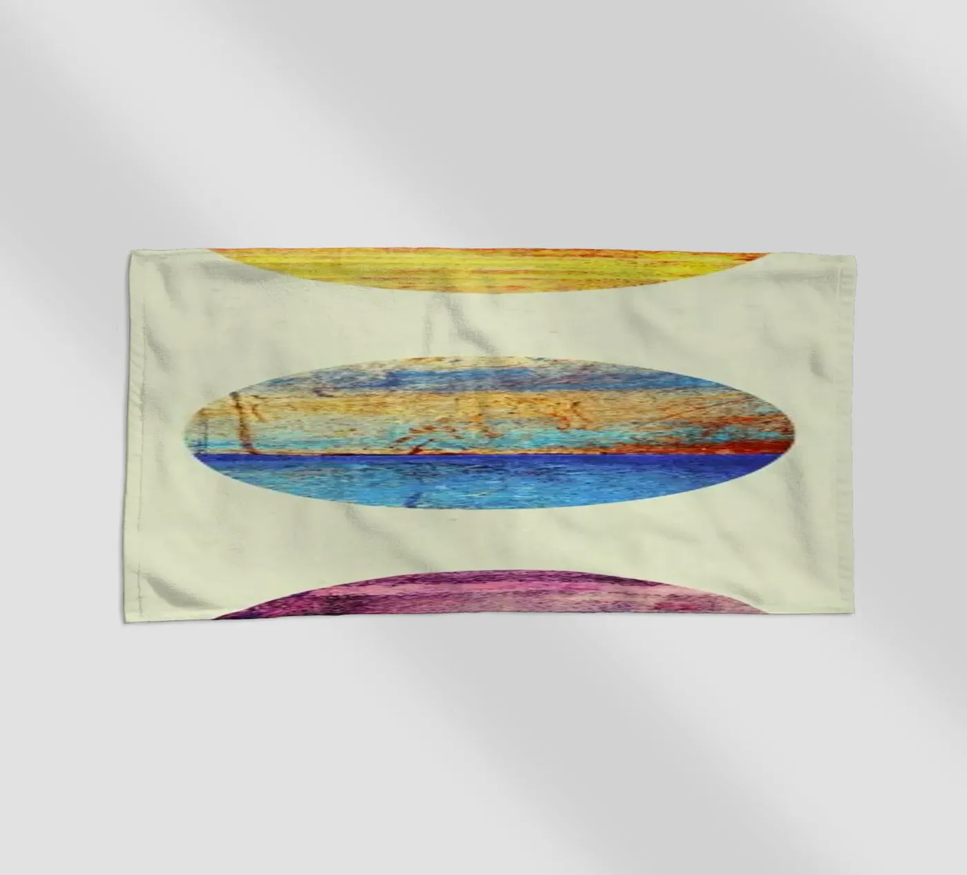 Planets Strandtuch von Elisabeth Fredriksson