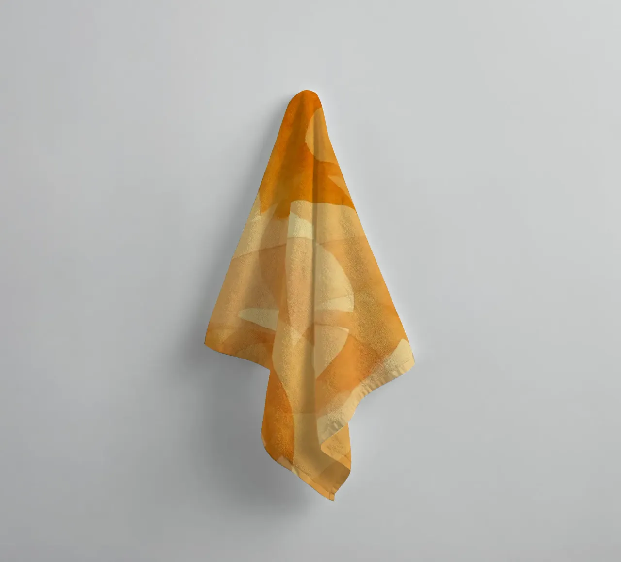 Tangerine Acquerello Pennellate Curve asciugamano da bagno da Andrea Haase Modern Home