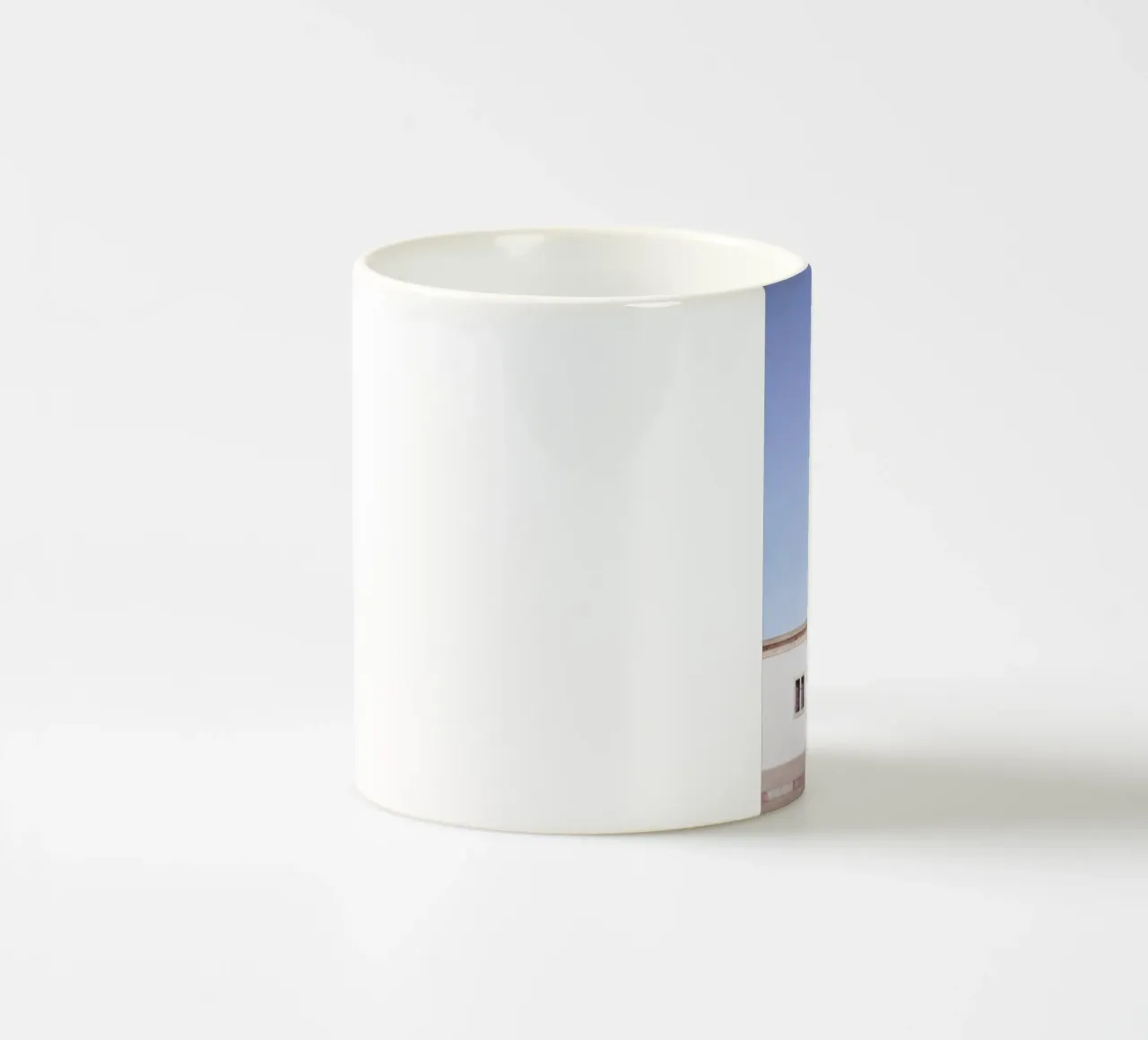 Sidewalk Sunbath tazza in ceramica da Rupert Höller