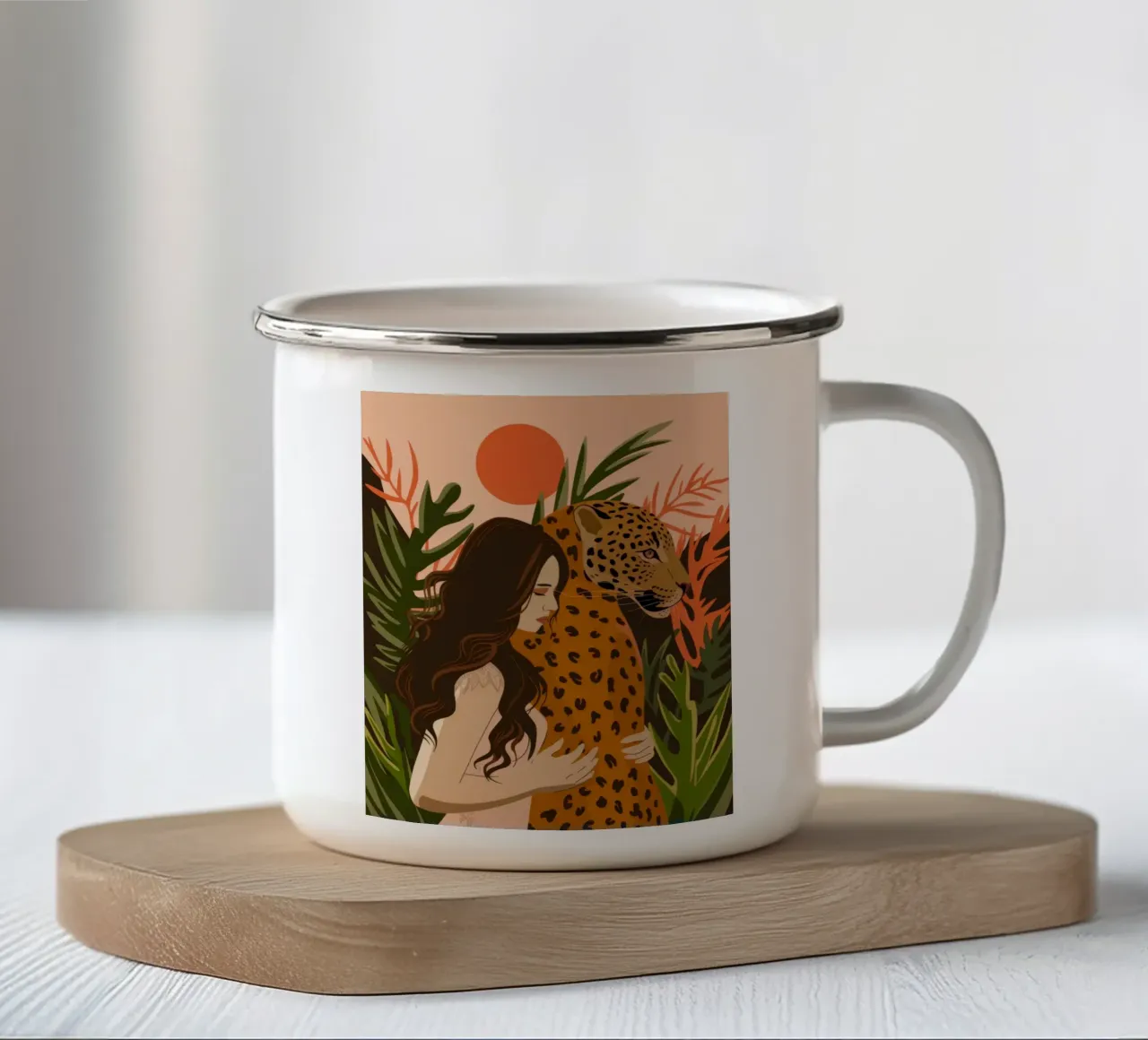 Abbraccio della giungla selvaggia tazza in smalto da Atelier Tiga