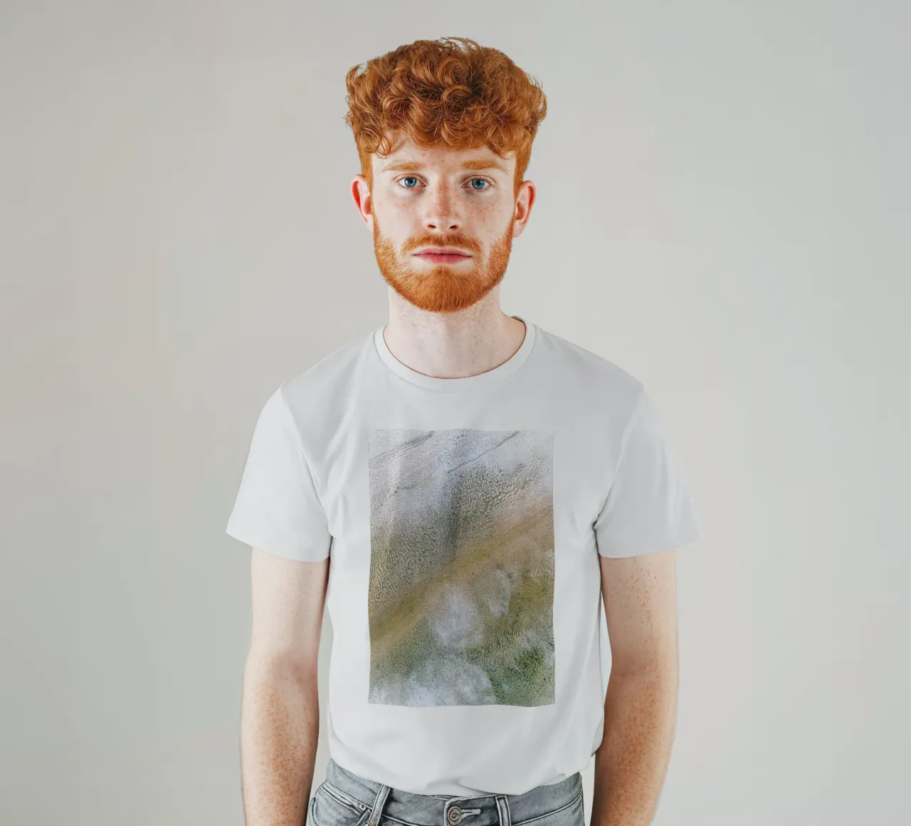 View from Below t-shirt da Shot By Clint