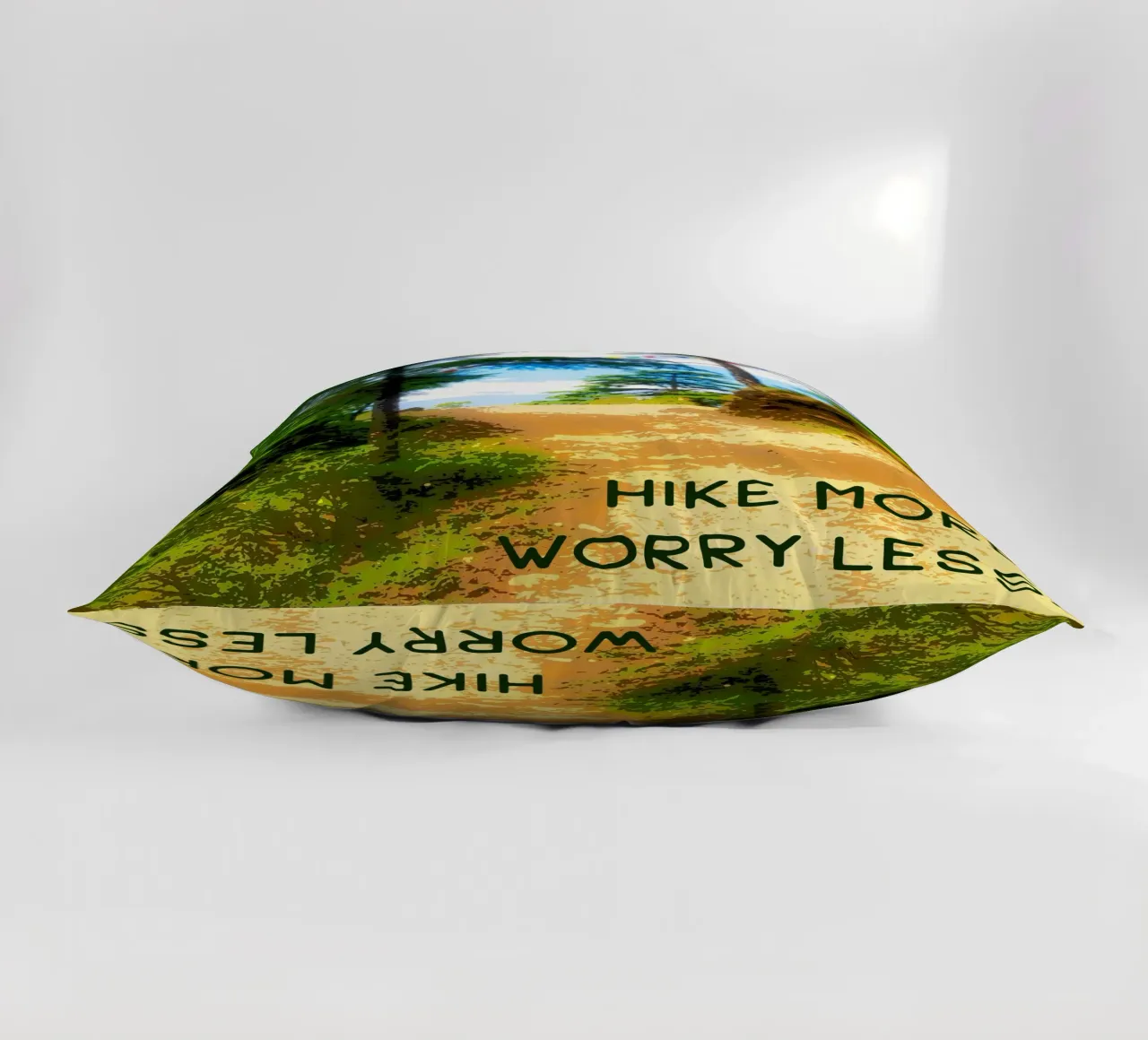 Hike more, worry less. cuscino da Happy 😃 Art 🎨 by Christine Schnoell
