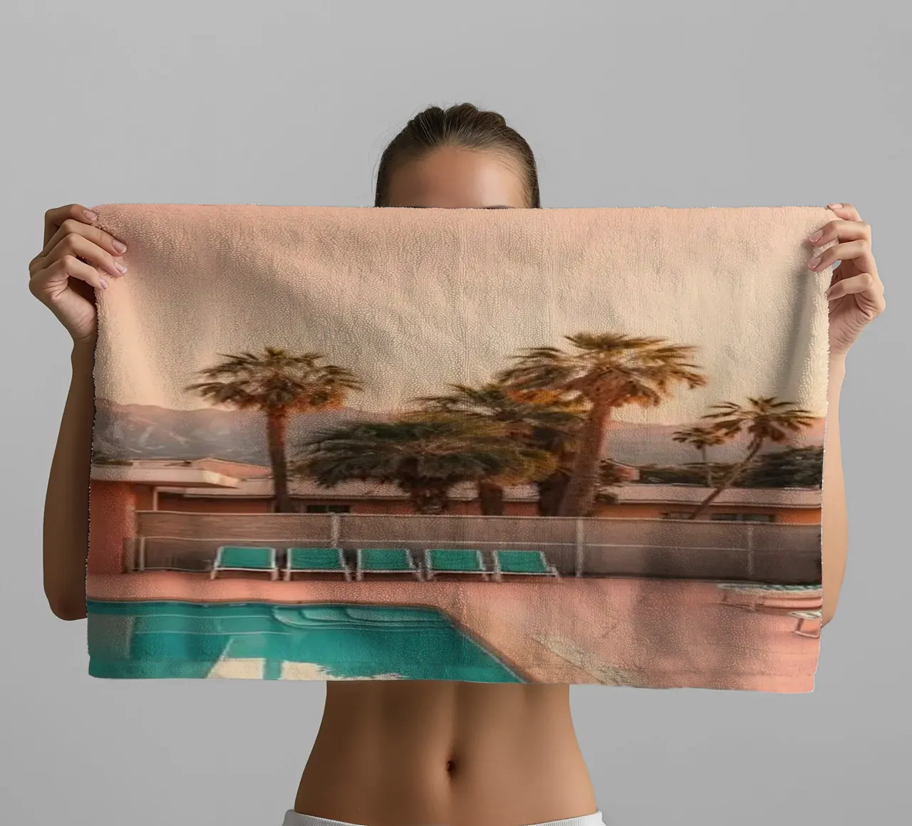 Poolside Dreams – Palm Springs Vibes asciugamano da bagno da BLICKPUNKT