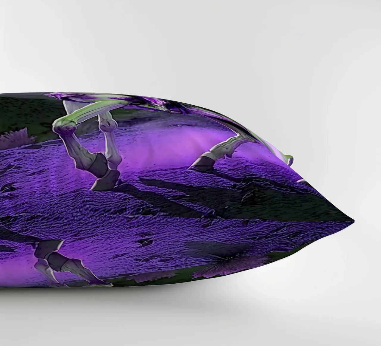 CHEVALIER SUR UN CHEVAL. VIOLET cuscino da Thierry vobmann photography