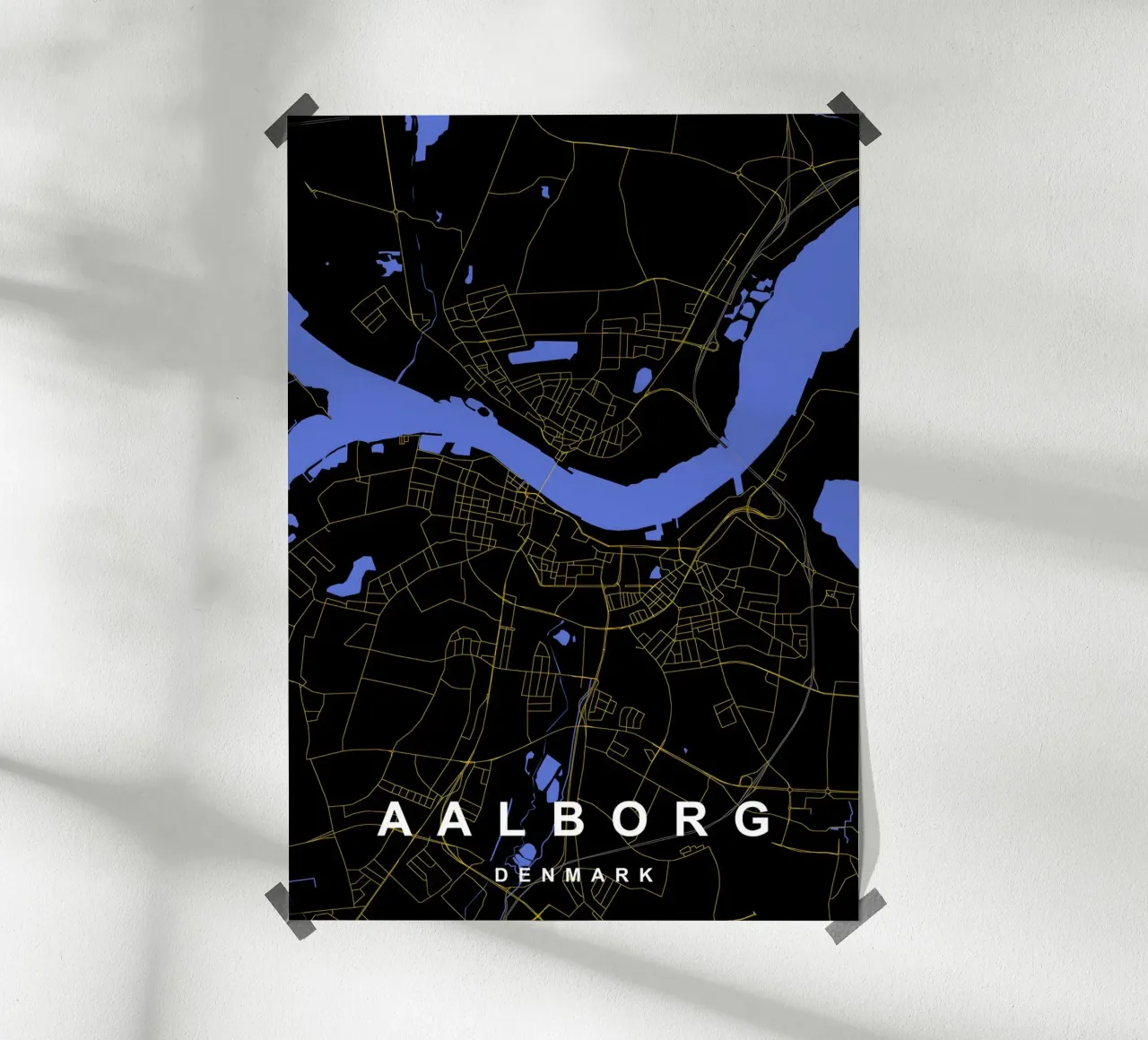 Mappa della città di Aalborg Danimarca Nero e Oro carta hahnemühle da Cartographers Library
