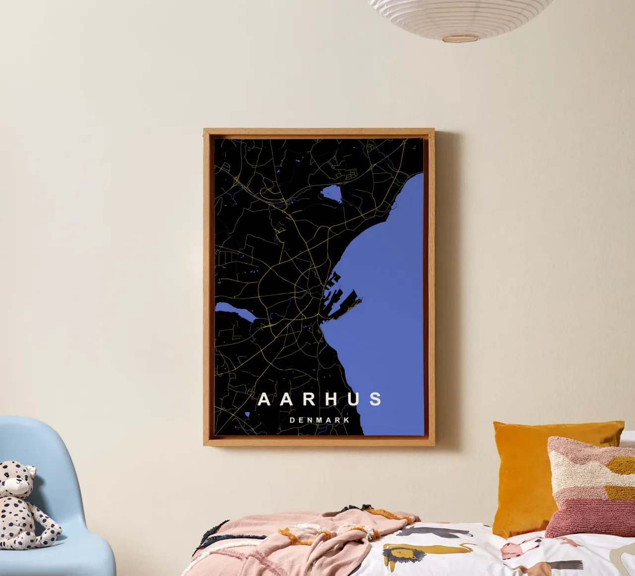 Mappa della città di Aarhus Danimarca Nero e oro tela con Cornice a cassetta da Cartographers Library