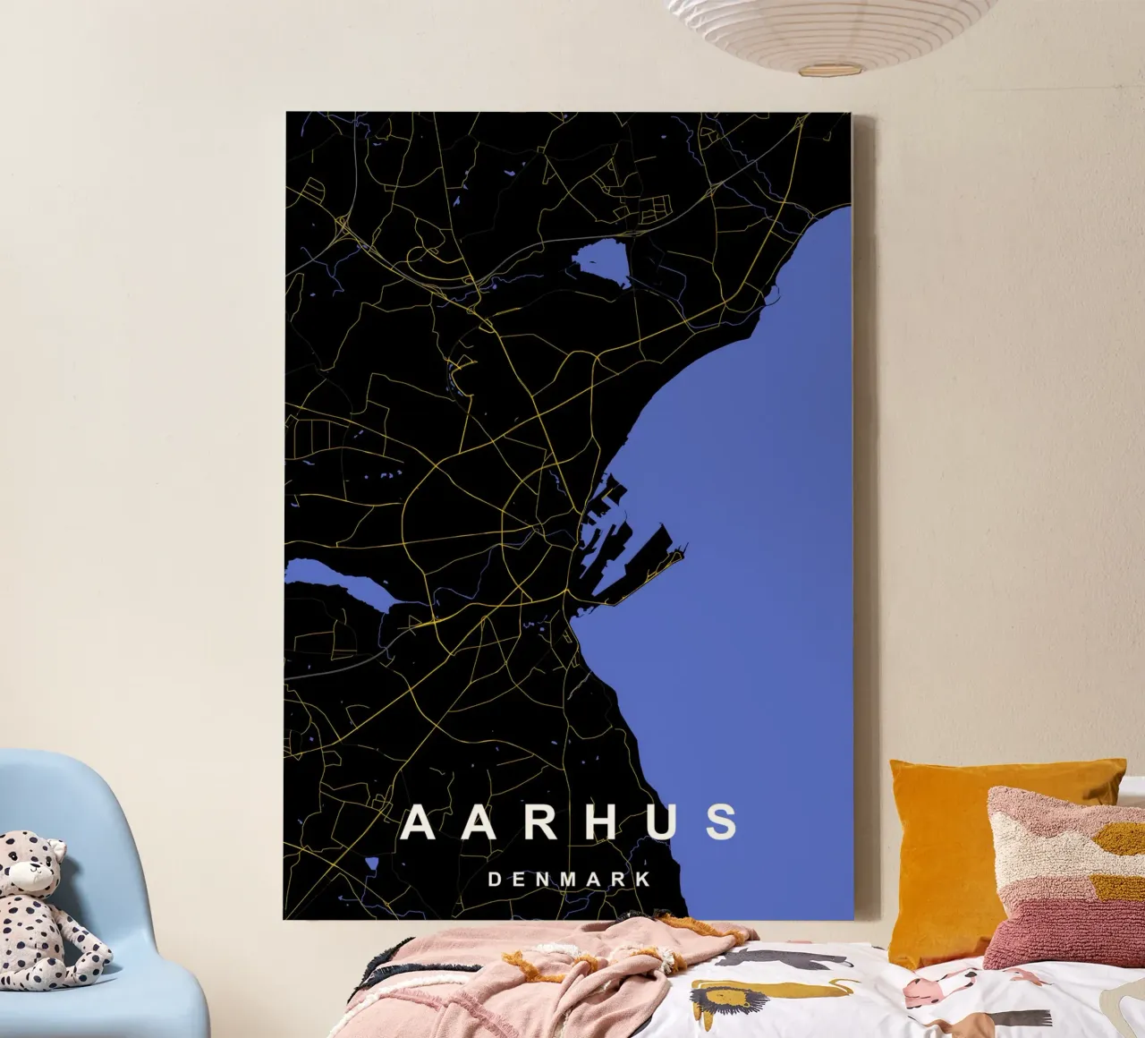 Mappa della città di Aarhus Danimarca Nero e oro tela con Cornice a cassetta da Cartographers Library