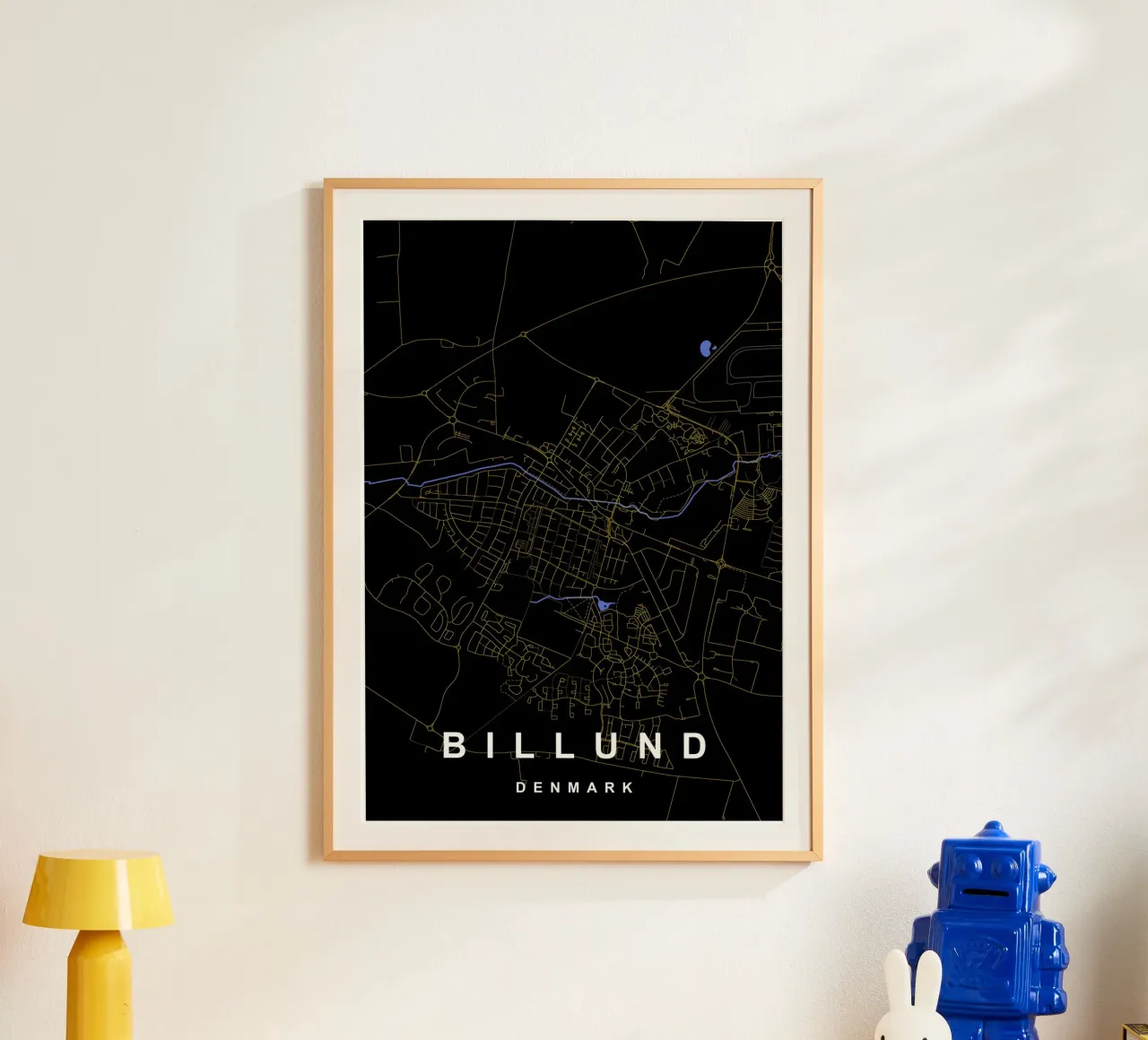 Billund Danimarca - Mappa della città in nero e oro carta hahnemühle da Cartographers Library