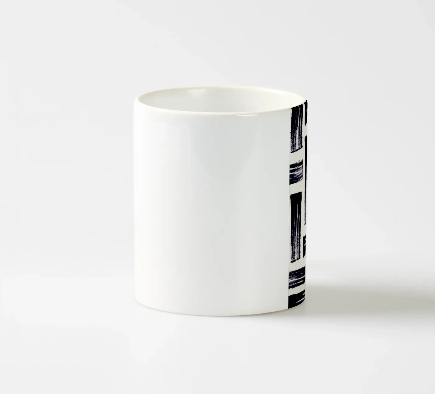 Maze ceramic mug by Graphite
