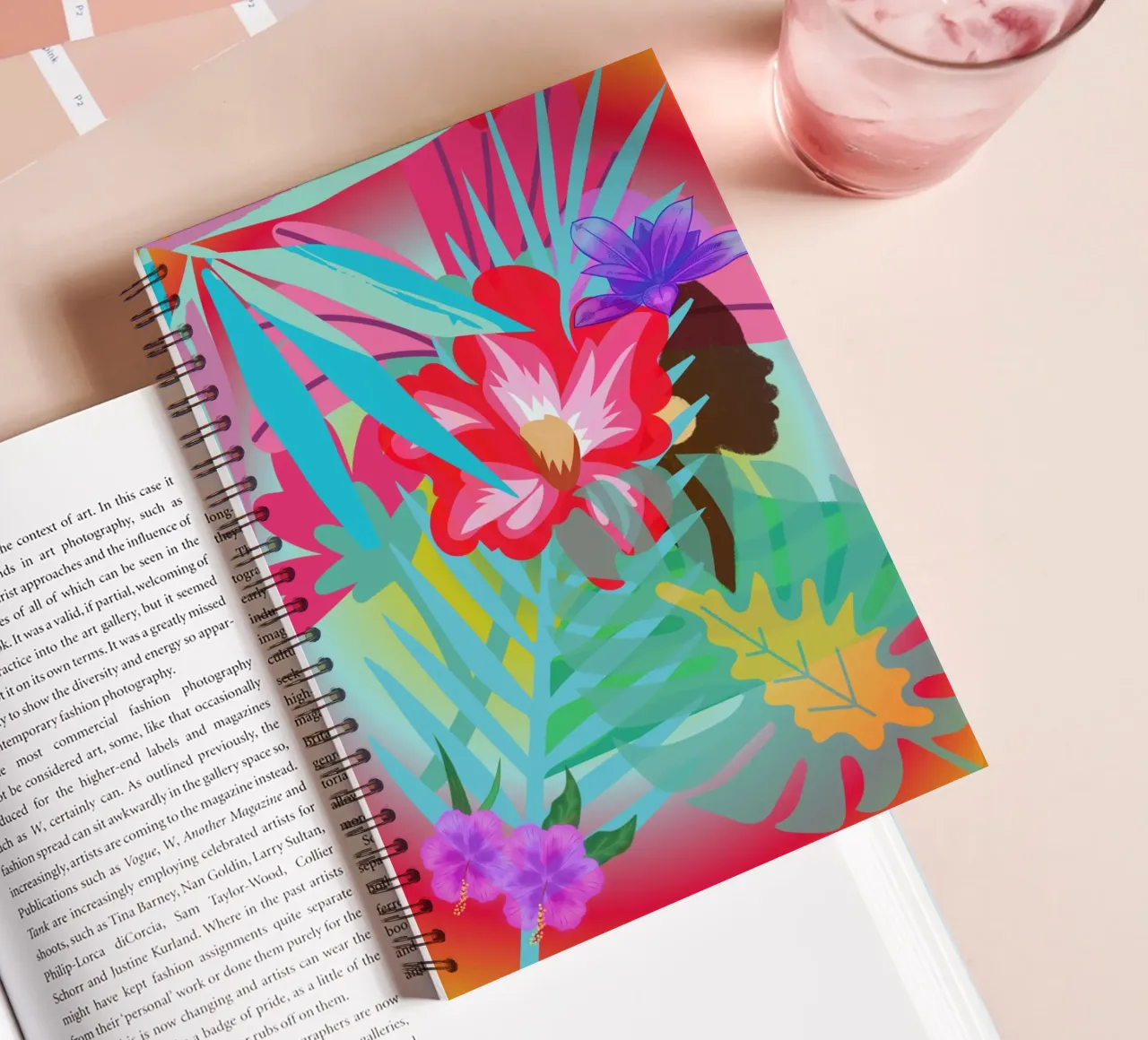 Marronne cuaderno de espiral de Studio Tikao