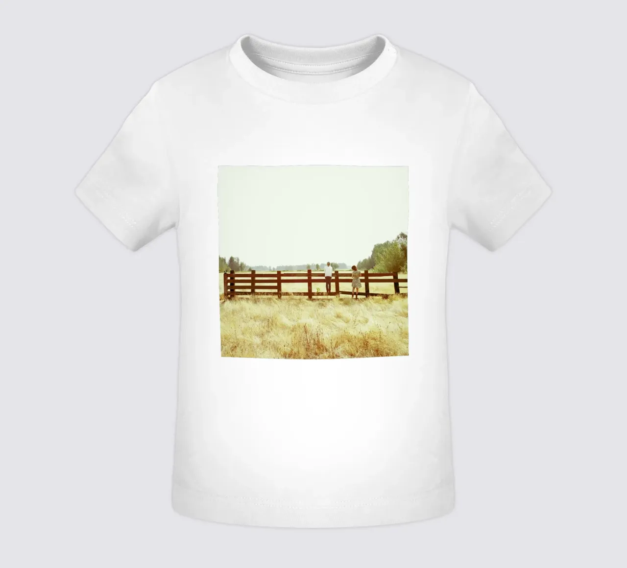 Fence Standing maglietta neonato da Kevin Russ