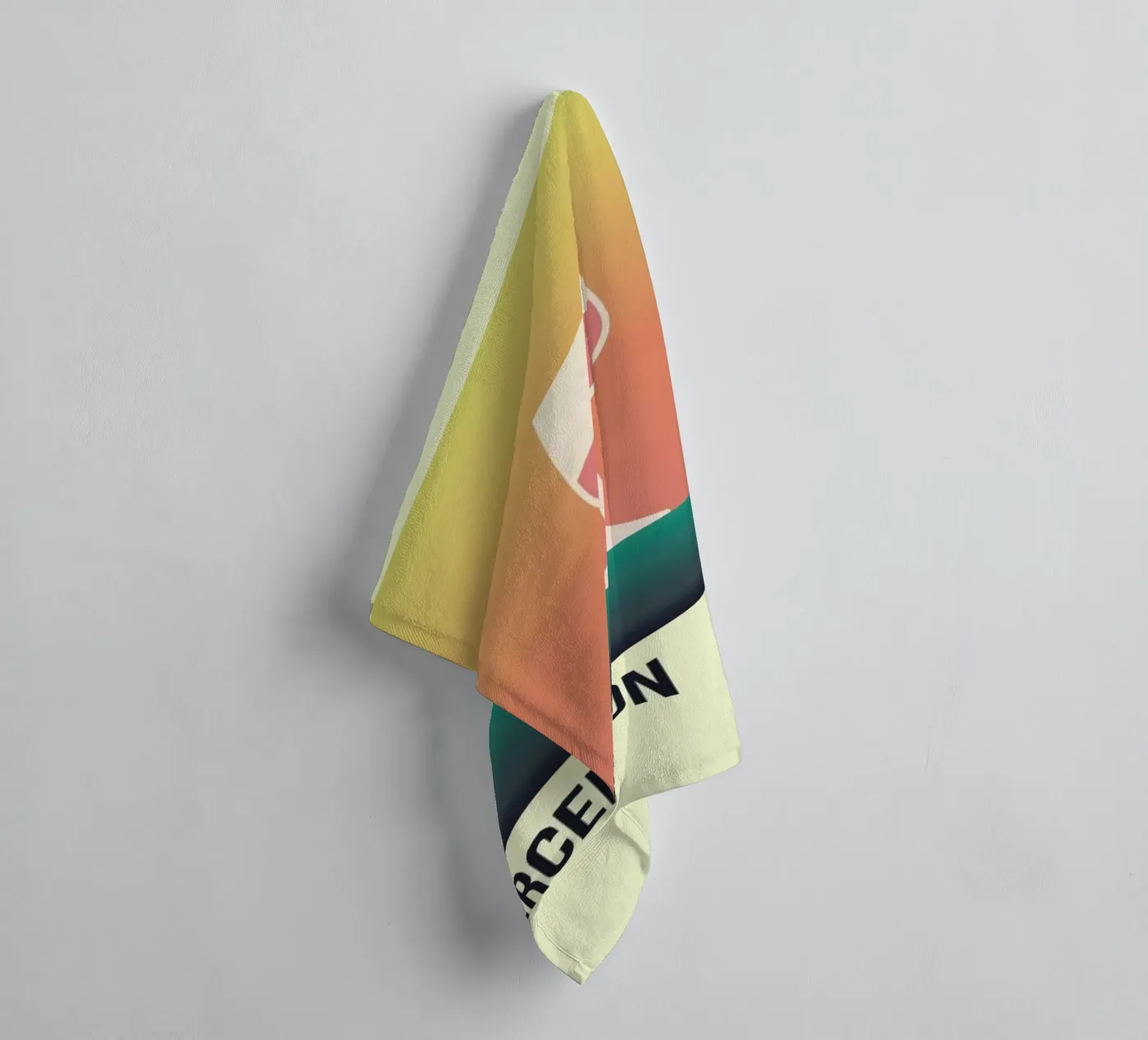 Perception Rose badhanddoek van Trabolt Design