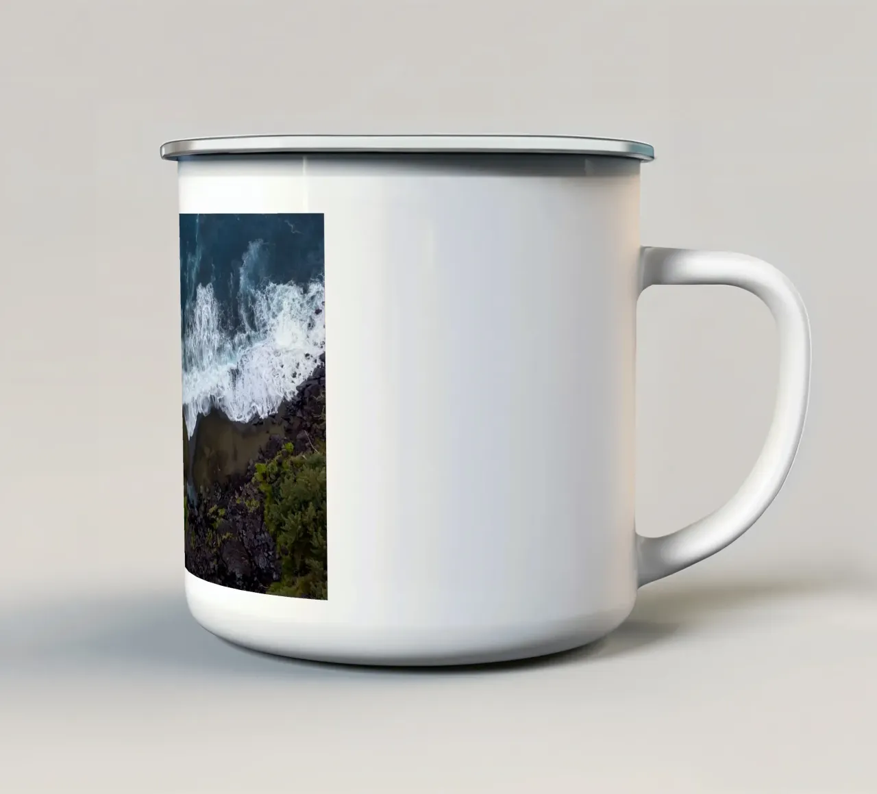 🌊 Coastal Mood Swing – La Réunion Edition tazza in smalto da Mexposure Gallery