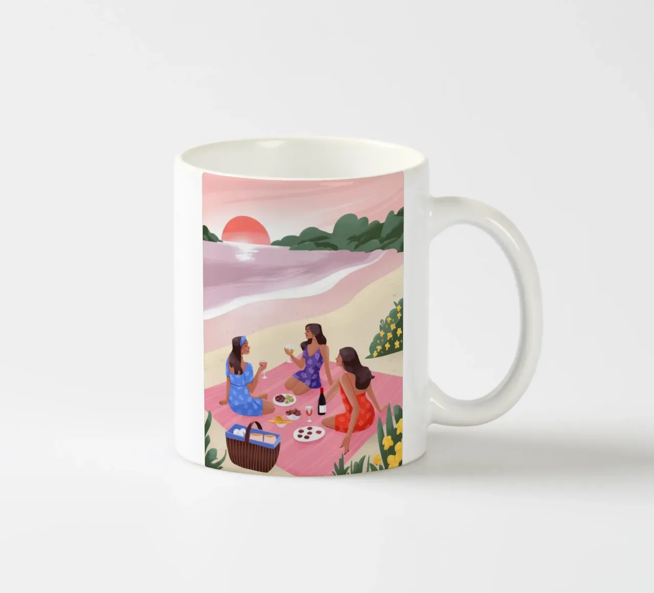 Picnic sulla spiaggia al tramonto tazza in ceramica da Lumina Vision