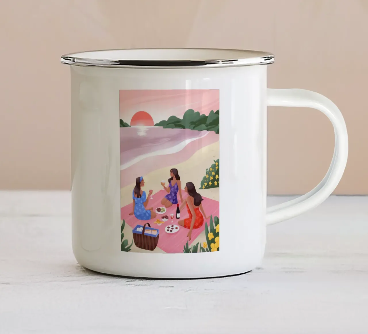 Picnic sulla spiaggia al tramonto tazza in smalto da Lumina Vision
