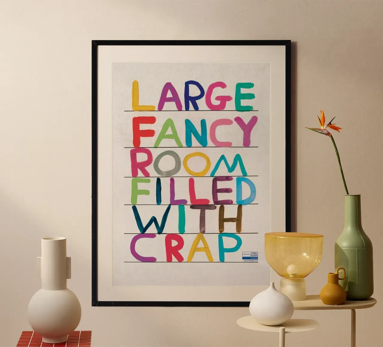 Una grande stanza di lusso piena di schifezze poster con telaio in alluminio da Davidprint