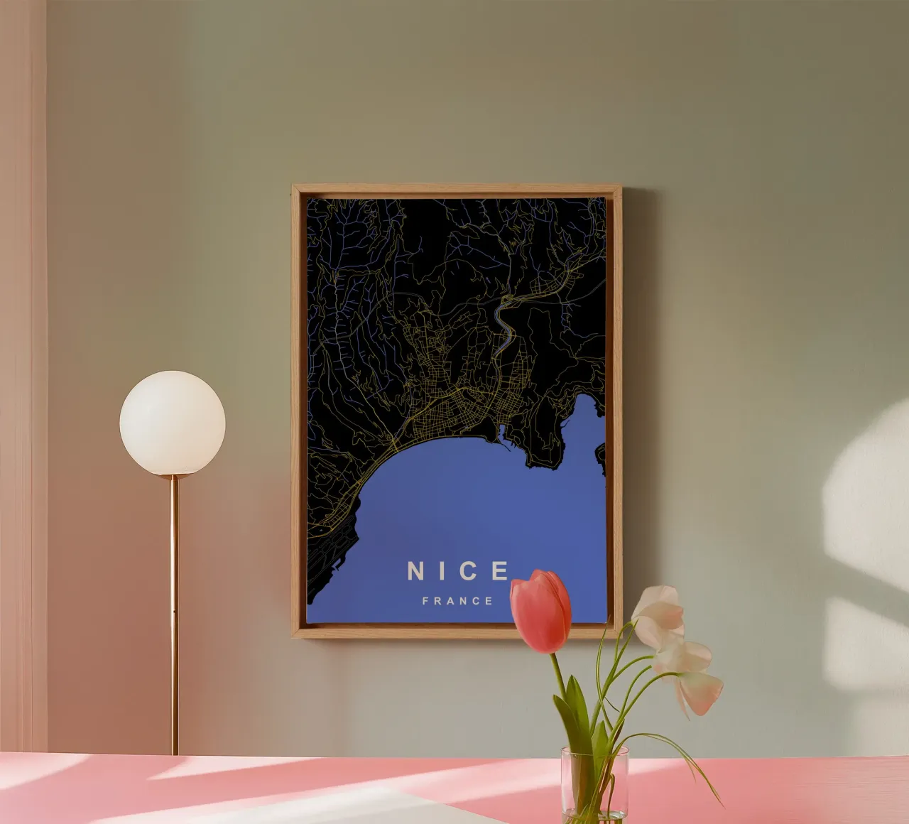 Nizza Francia - Mappa della città in nero e oro tela con Cornice a cassetta da Cartographers Library