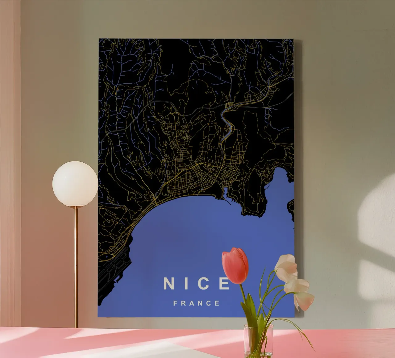 Nizza Francia - Mappa della città in nero e oro tela con Cornice a cassetta da Cartographers Library