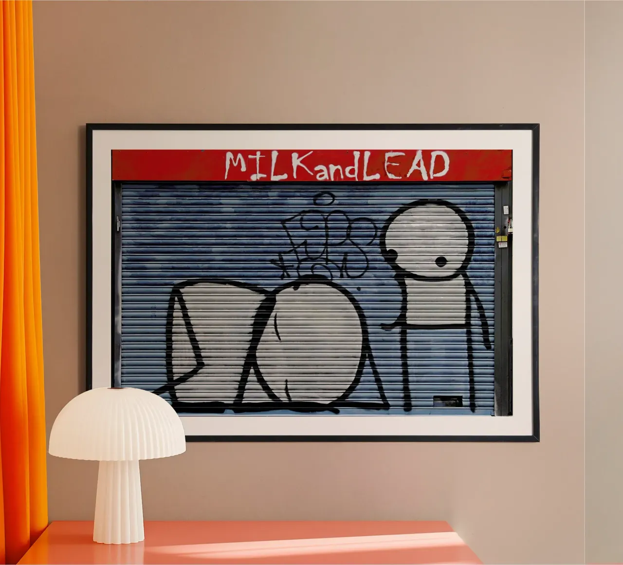 Streetart Blau 1 poster met houten frame van Sadia