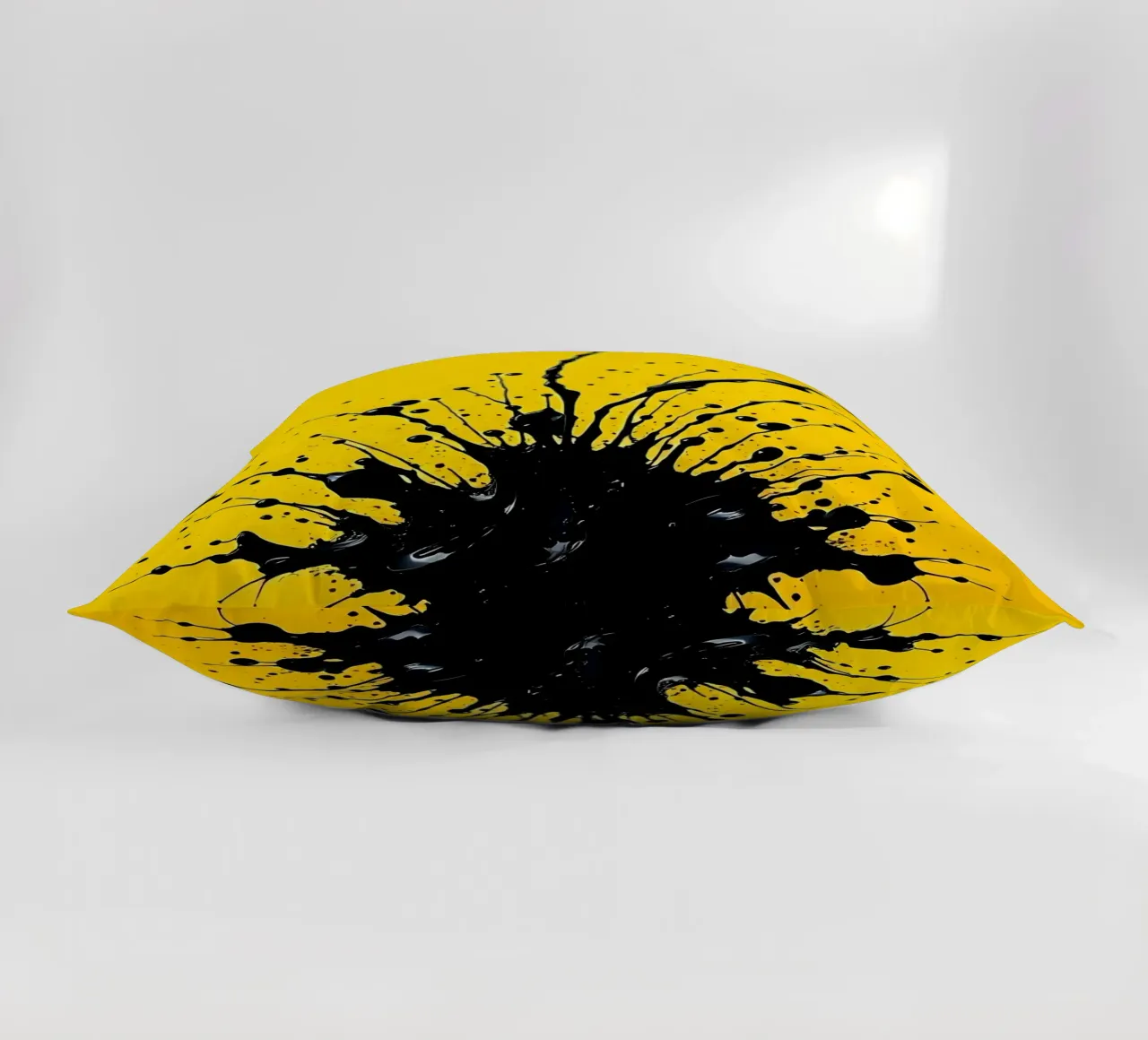 Sprazzi di colore_2 cuscino da schwarz-gelb by LK