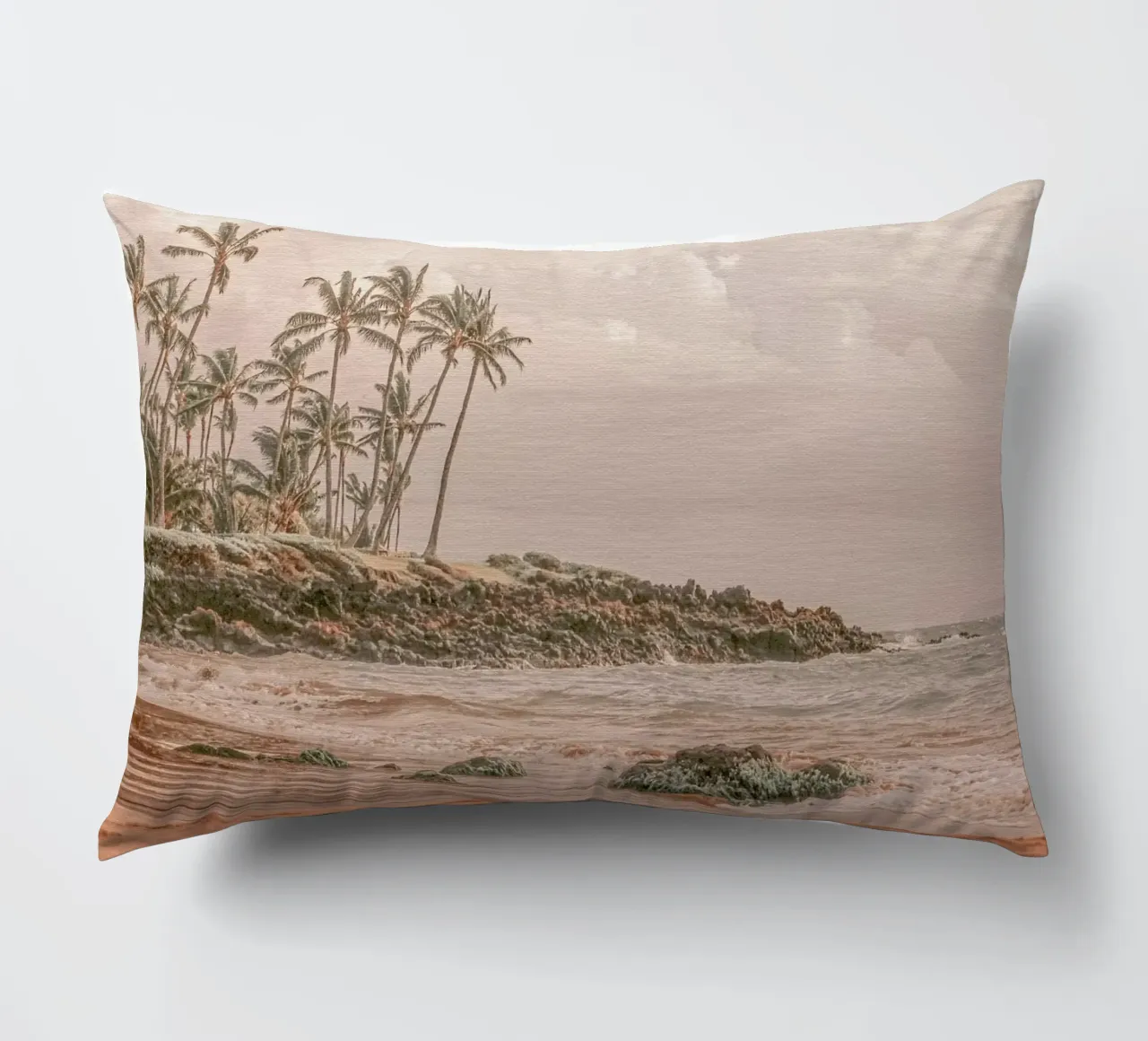 Aloha Hawaii 1 - Beachscape in Maui cuscino da Monika Strigel