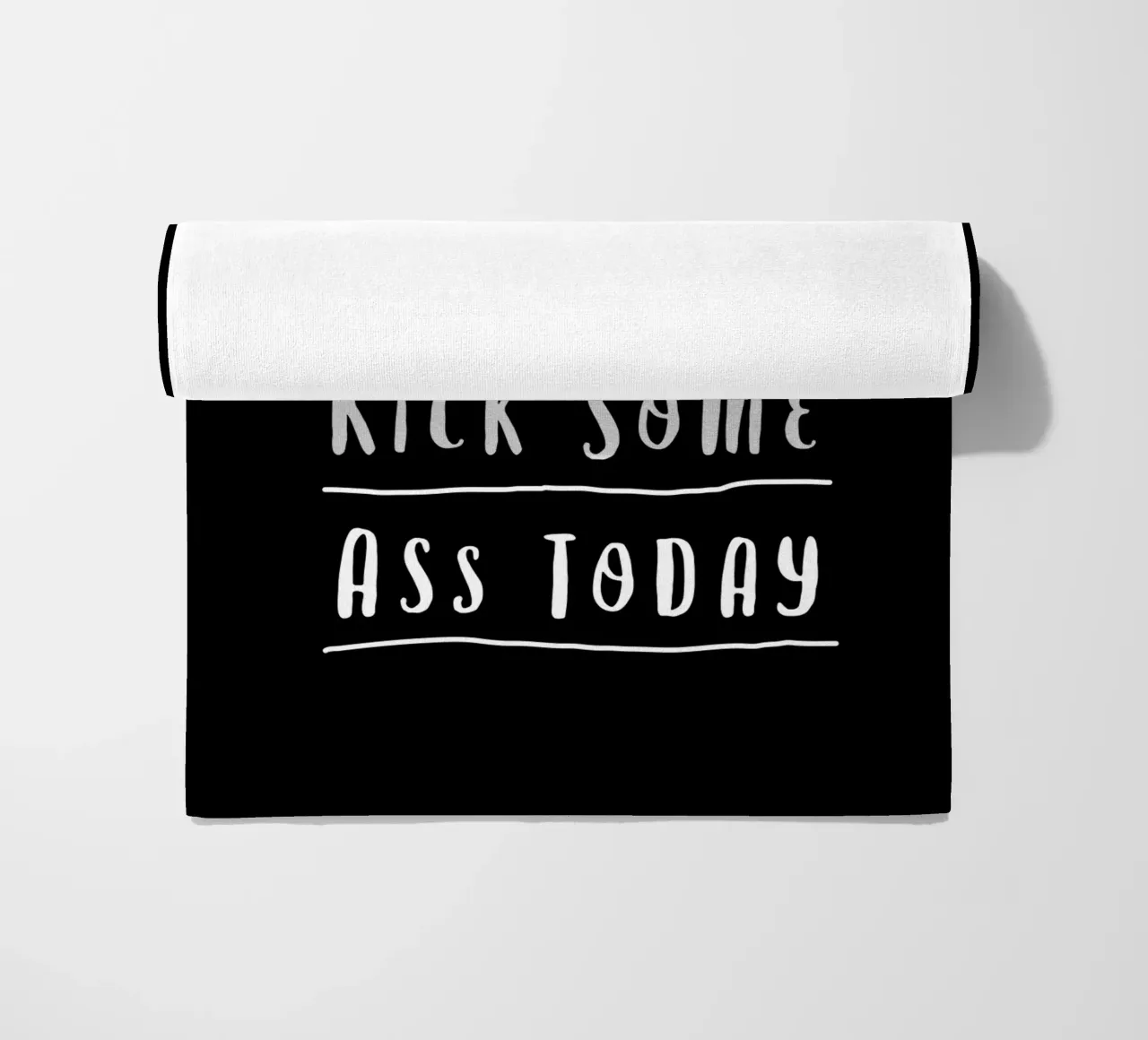 Probabilmente oggi dovrei fare il culo a qualcuno Typografie Design telo mare da THE MOTIVATED TYPE