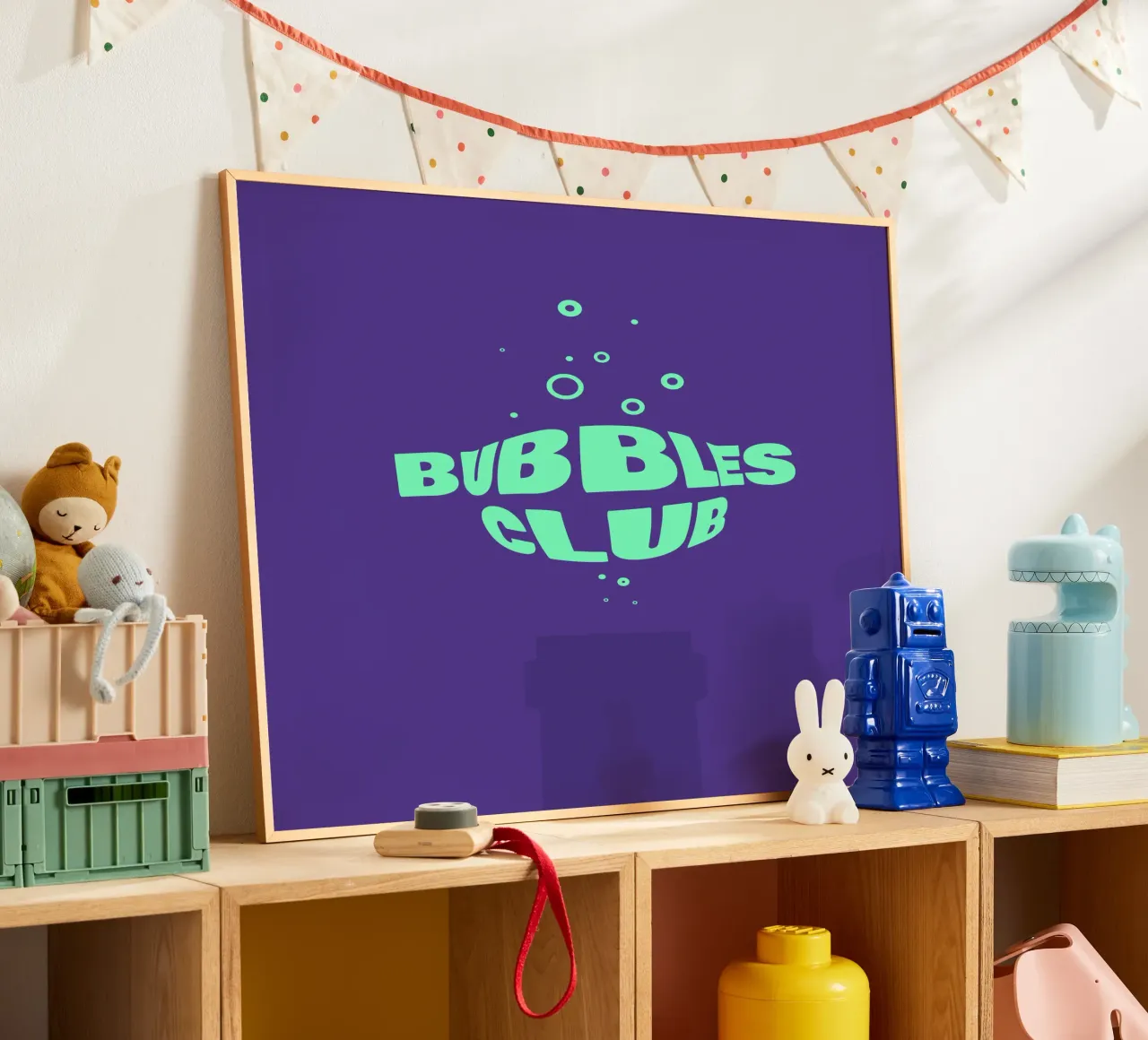 Bubbles Club I poster con telaio in legno da Bureau Purpur