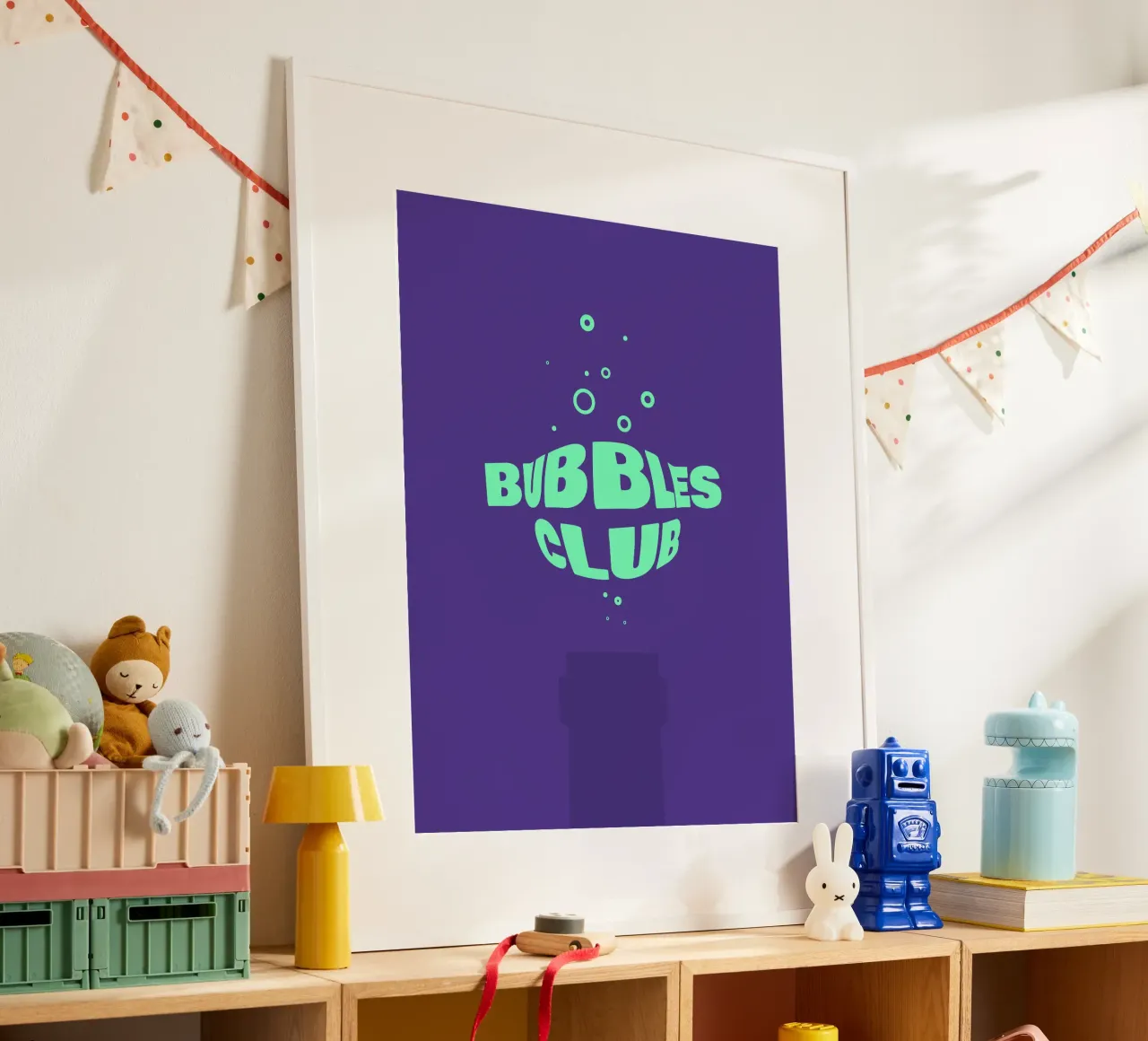 Bubbles Club I poster con telaio in legno da Bureau Purpur