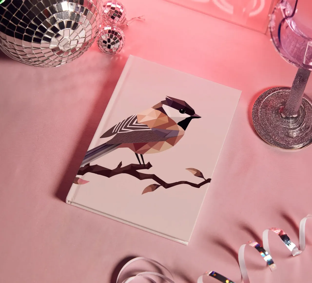 Oiseau chanteur géométrique - Un art polygonal élégant carnet de notes de namosh