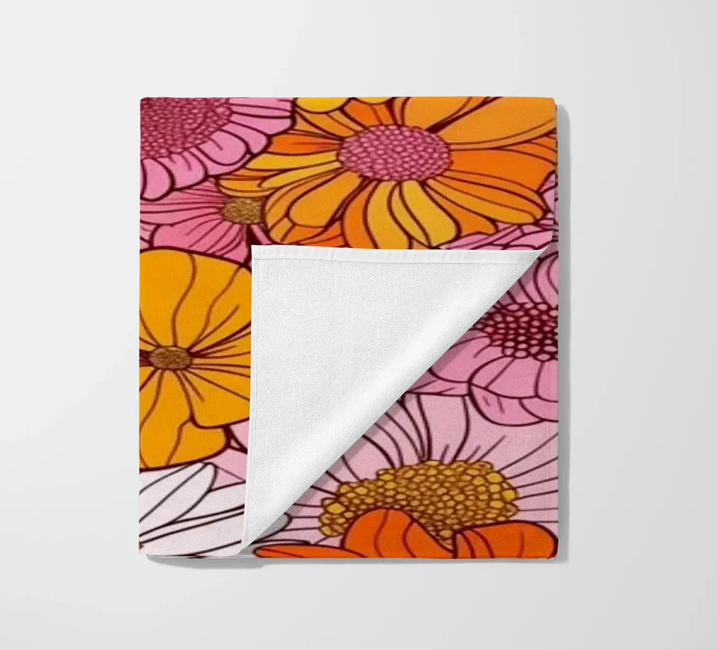 Retro Florals telo mare da Sunflower Soul Studio