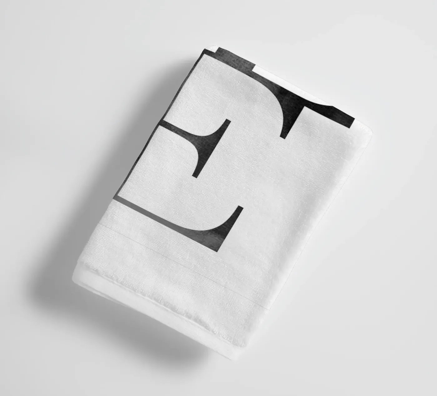 Liebe towel by BAINAI QUOTES