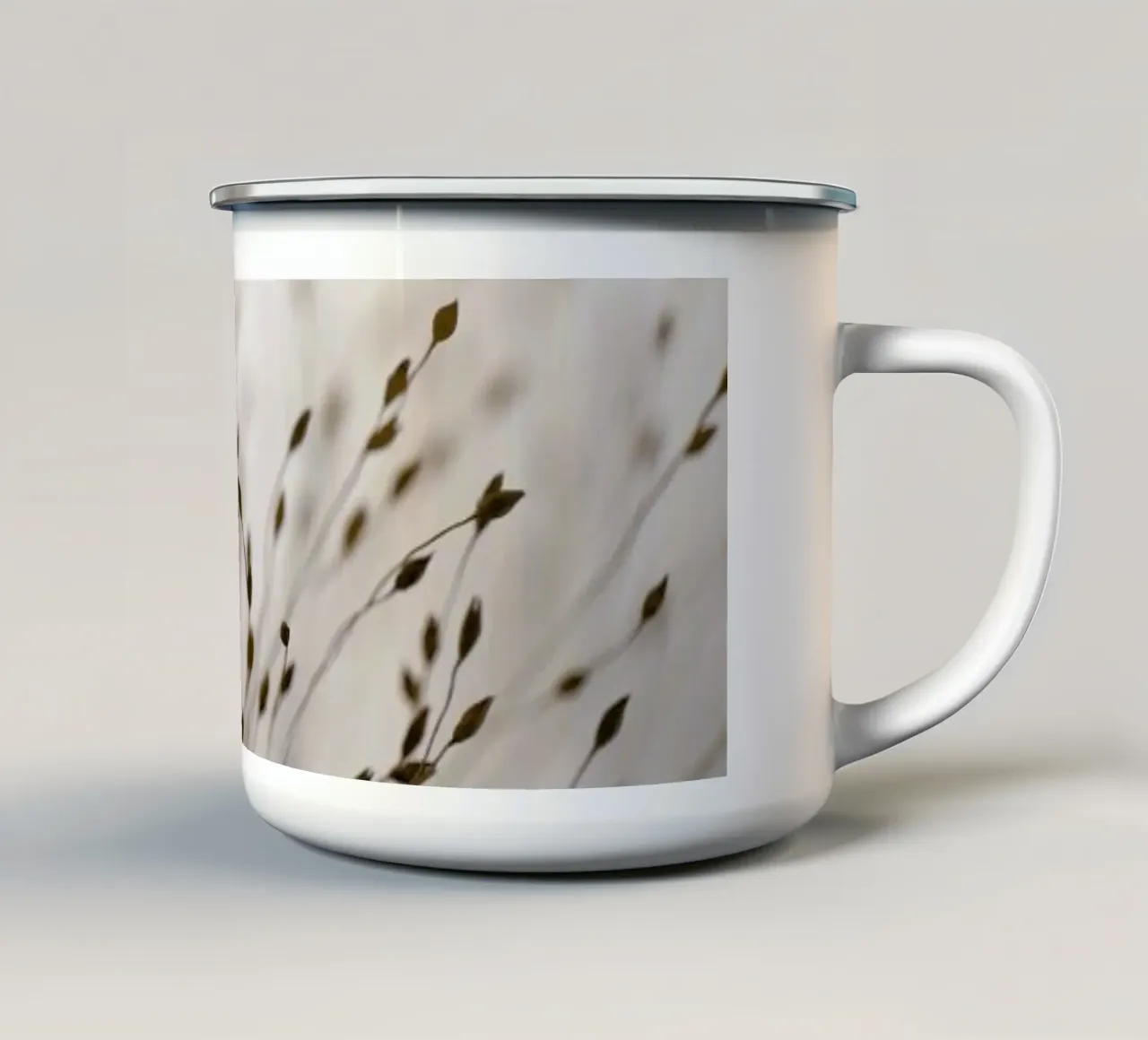 Brown Grass 1 tazza in smalto da Monika Strigel