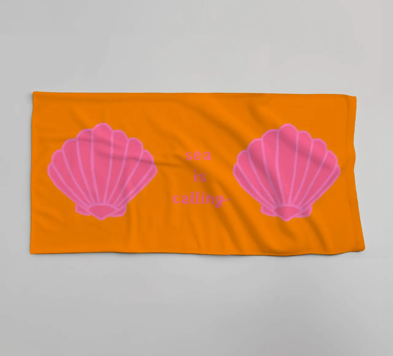 Muschel Sea is Calling Pink Auf Orange towel by Alisa Knöß
