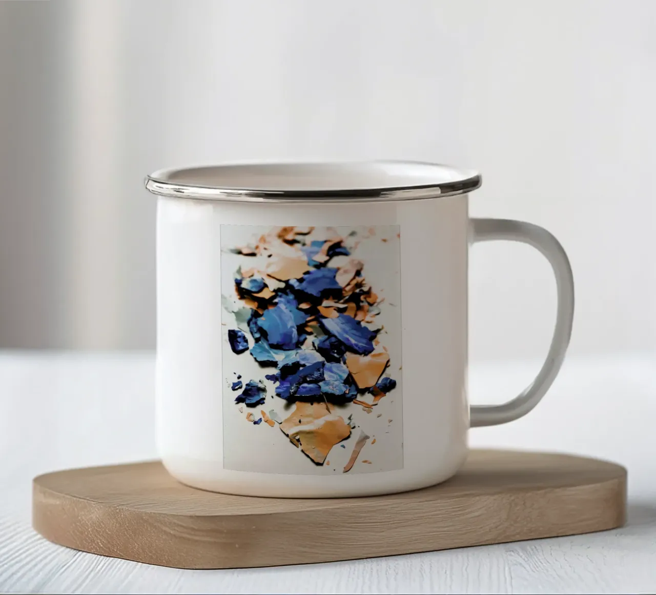 Behind the Art tazza in smalto da Babett Schultze
