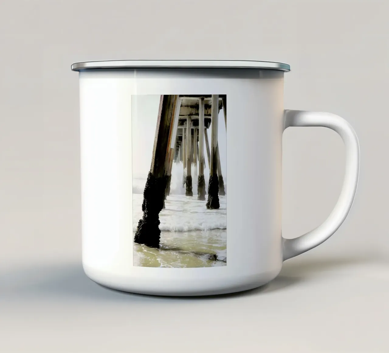 Hermosa Pier tazza in smalto da In Full Color