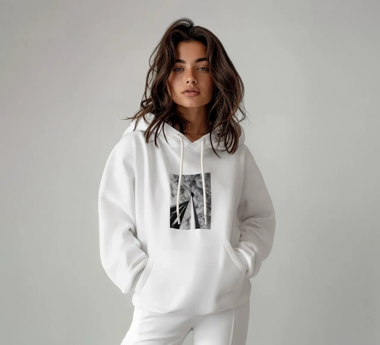 Fernsehturm Berlin felpa con cappuccio da Dorothea Baur