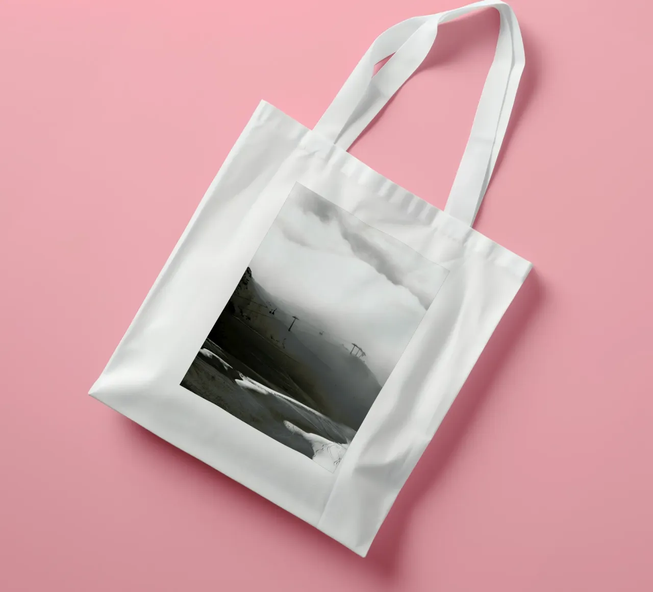 Above and Beyond borsa in juta da Victoria Frost