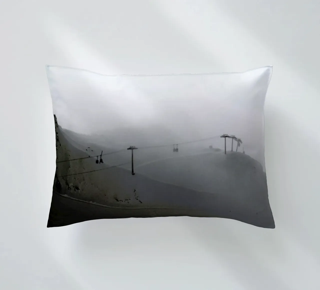 Above and Beyond cuscino da Victoria Frost